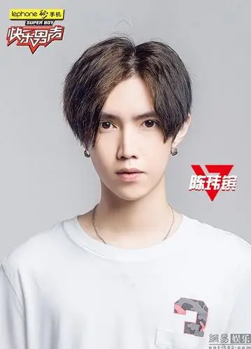 《快男》全国15强写真首发 将进入团战阶段