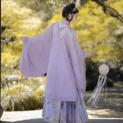玉兔捣酒明制原创汉服女中秋紫色肩长袄马面裙汉服