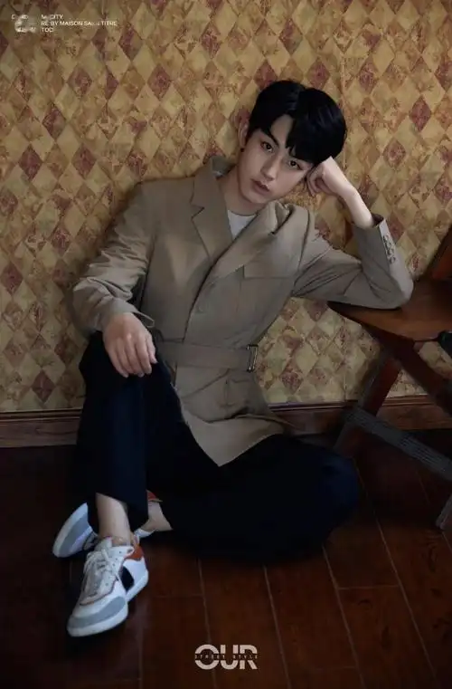 盛夏时分,赶快跟随李斯丹妮 胡先煦 郭俊辰一起换新装吧