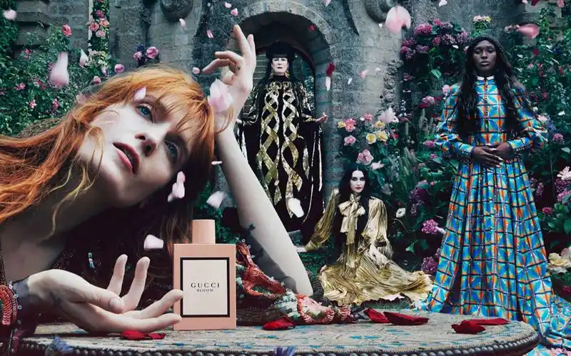 gucci古驰bloom花悦香水广告大片