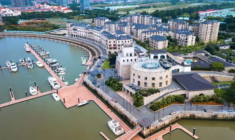 广东省广州市南沙区港前大道南5号南沙游艇会地图开放时间:09:00-21