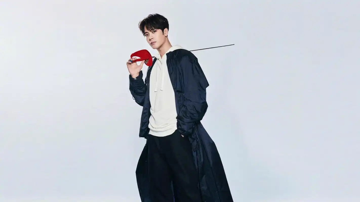 王嘉尔帅气时尚写真大片高清图片壁纸