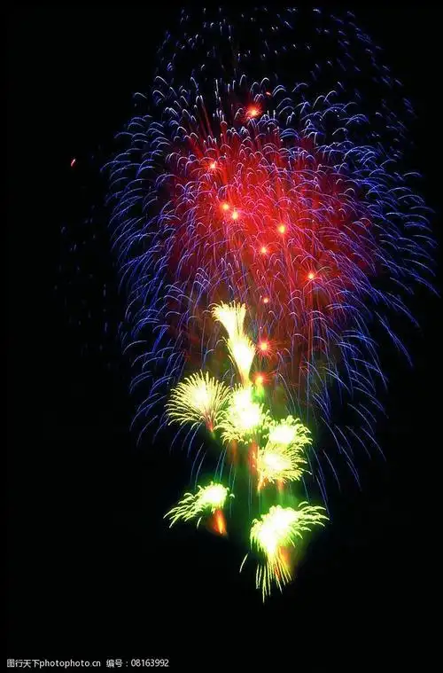 关键词:礼花焰火 烟花爆竹 自然景观 自然风景 摄影图库 72 jpg
