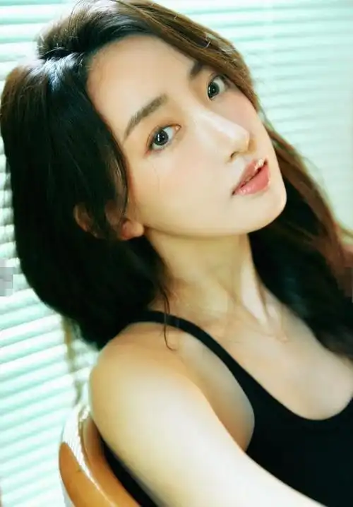 《欢乐家长群》藏了一位星二代,颜值一流,身材一流,演技亦一流