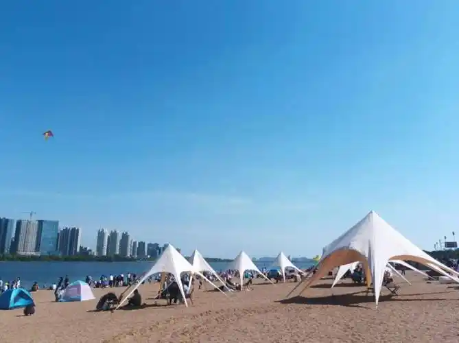 阳光沙滩,五一假期迎来客流小高峰_临沂_沂河_野餐