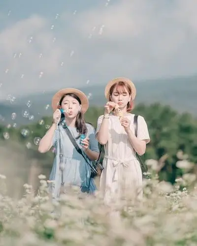 "最好的友情 各自忙乱 互相挂牵" #闺蜜旅行好去处