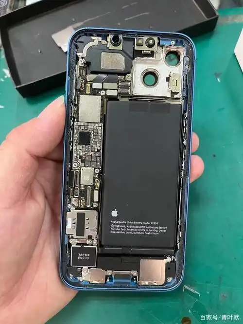 苹果13首次拆机维修评测