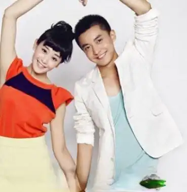 海陆的男朋友李佳航照片资料