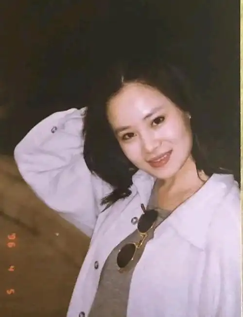 早在2000年那会儿,内蒙古出生的女演员常远可是火得一塌糊涂,名气特别