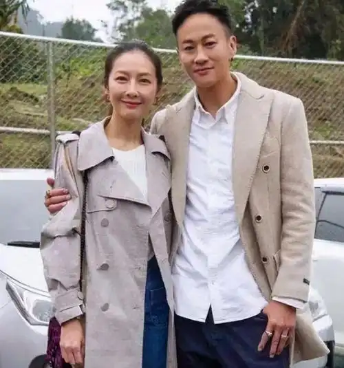 何润东:三次表白孙俪被拒,41岁娶娇妻,如今现状如何?