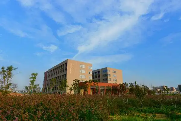 京江教学楼-江苏大学-基建处