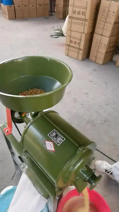 给大家推荐一款家用型小型磨面机,在家就能自己磨面-度小视