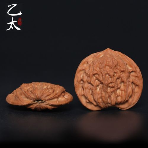 乙太尚品 老北京文玩核桃狮子头 把玩核桃手球健身手玩麻核桃 扁型