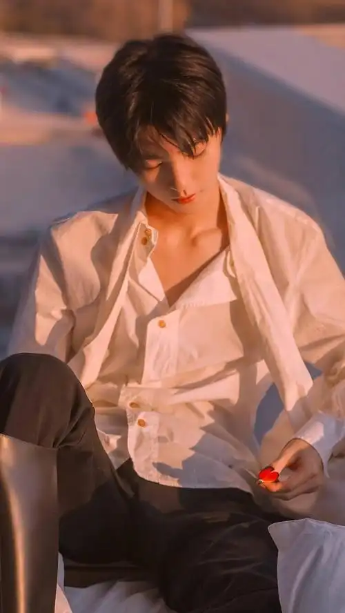 愿2021年王俊凯破茧成蝶,做最真实的自我.