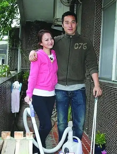 张韶涵"屈尊"献唱主题曲 被怀疑与张孝全有情