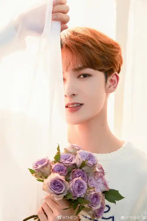 朱正廷##朱正廷裴季雅##朱正廷柳月