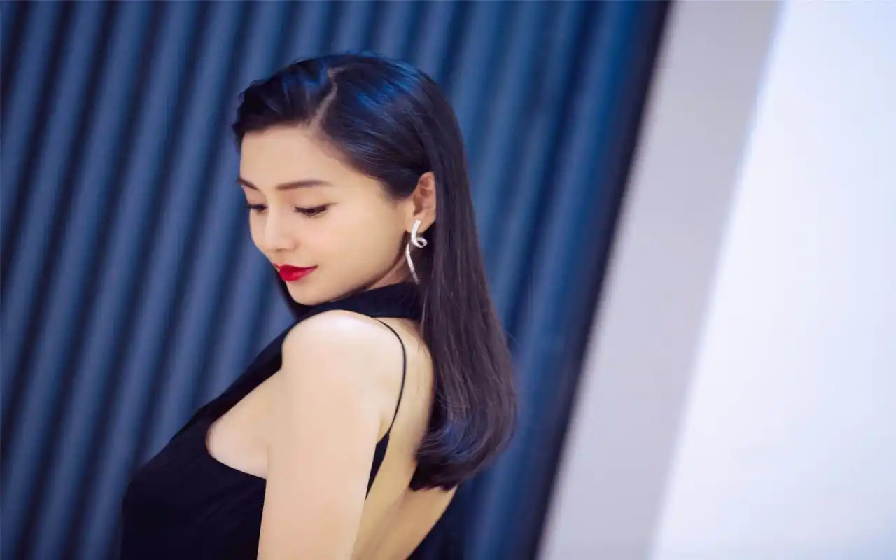杨颖angelababy黄晓明时尚写真高清电脑壁纸图片下载