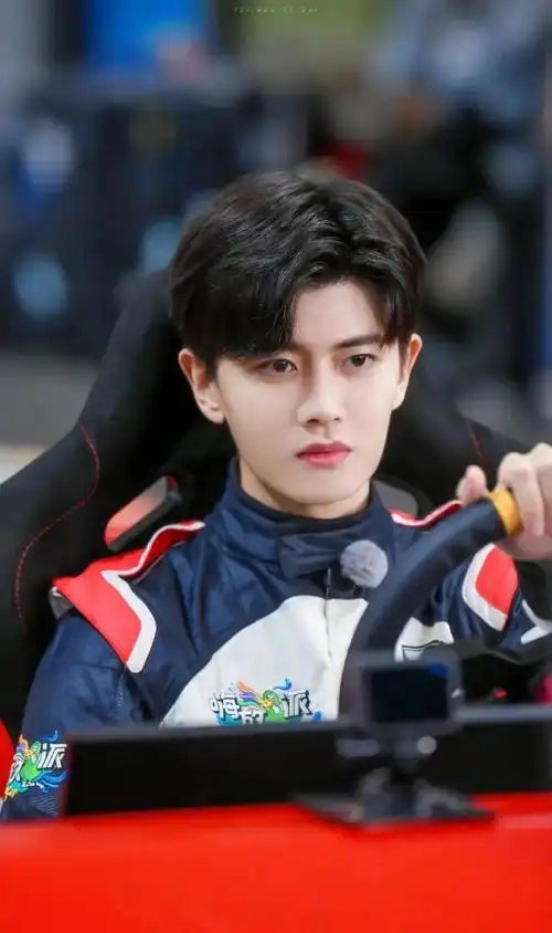 任嘉伦家在青岛还是北京(任嘉伦个人资料简介)-四五百科