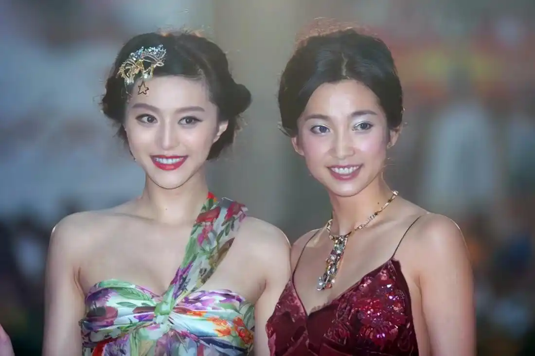 原创范冰冰和李冰冰争夺华谊一姐七年两人不和的背后不简单