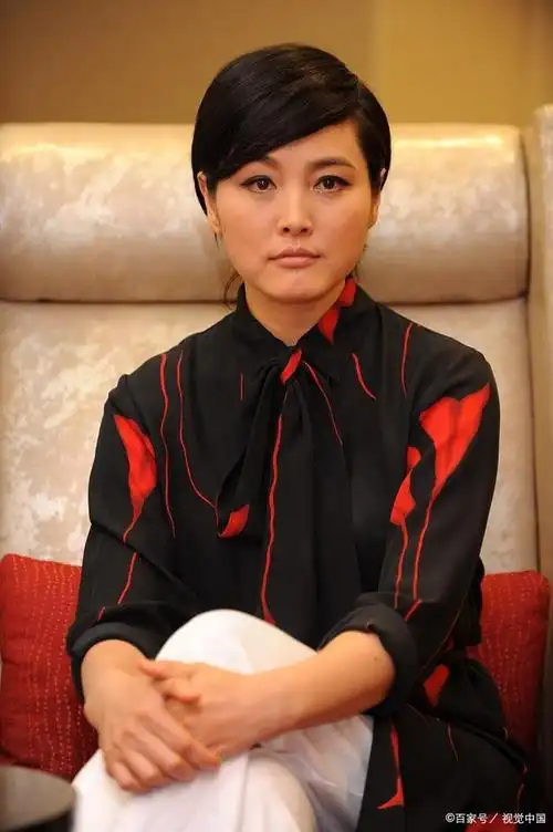 张延:从选美冠军到撞脸王祖贤,嫁给香港演员张锦程后的幸福生活