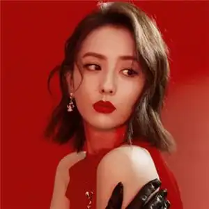 佟丽娅最新头像 美女明星佟丽娅红色调写真图片