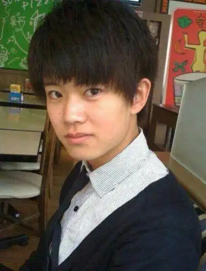 原创26岁走红就结婚不请保姆带娃任嘉伦这款另类小生活得很禅意