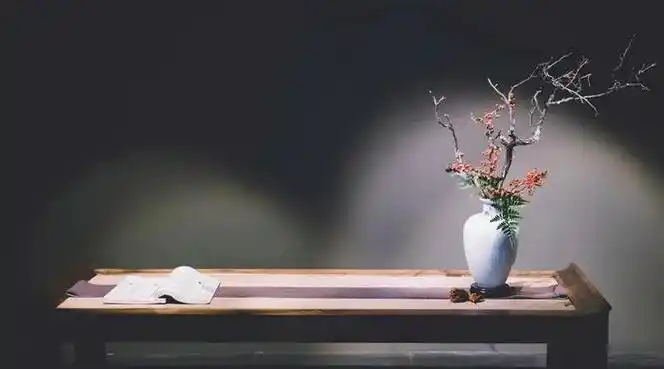 塑造好的性格,才能取得成功生活中不乏努力的人,但很多都碌碌无为,没