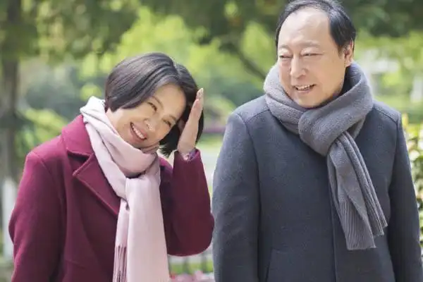 首页 03 欢迎光临 最近热播的电视剧《都挺好》已经接近尾声了,苏家