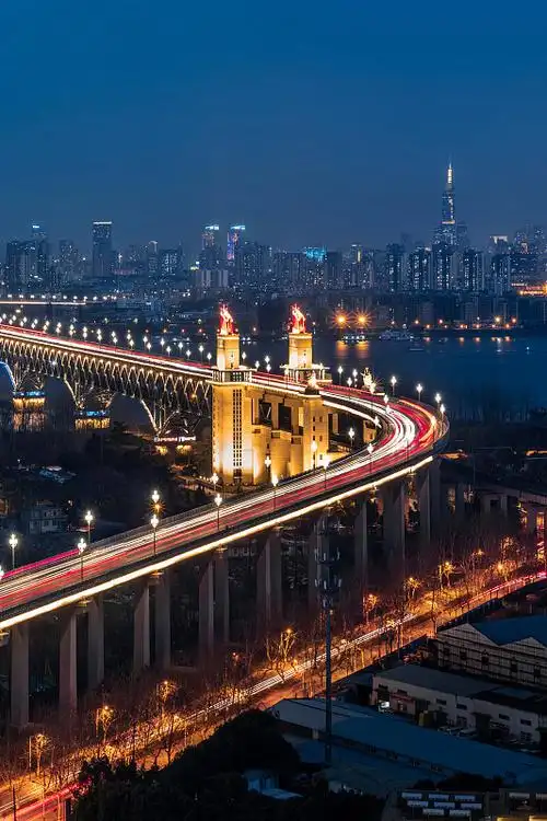 南京长江大桥夜景