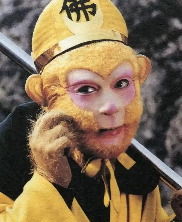 《西游记》剧照孙悟空剧照六小龄童当年六小龄童在很多场合说同样的话