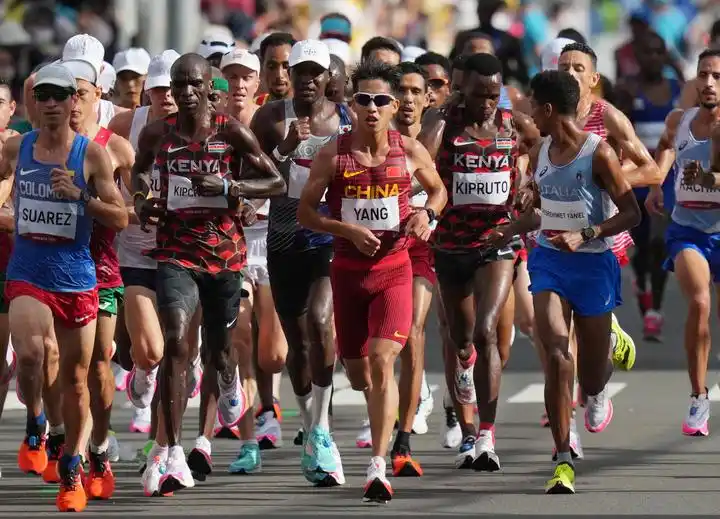 东京奥运会男子马拉松基普乔格成功卫冕杨绍辉跑进前20