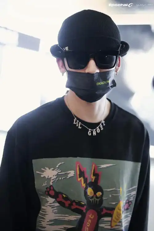 小鬼墨镜毛线帽