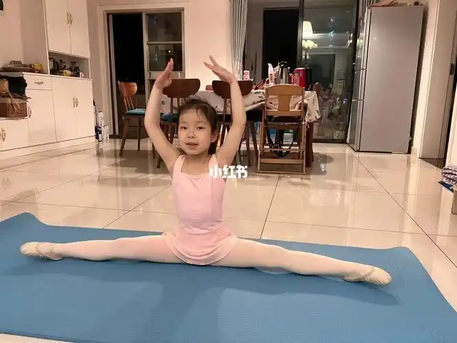 一字马来之不易胯根真的难开