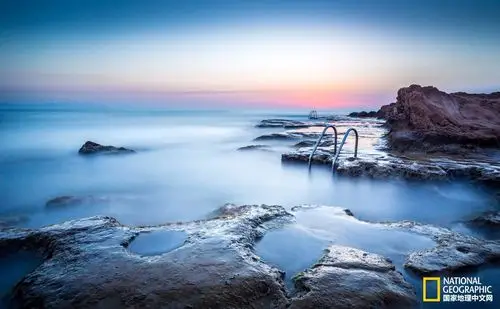 每日一图:岸边风景