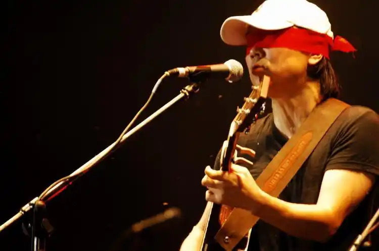 不必怀念中国摇滚九十年代的繁荣更好的时代其实还未到来