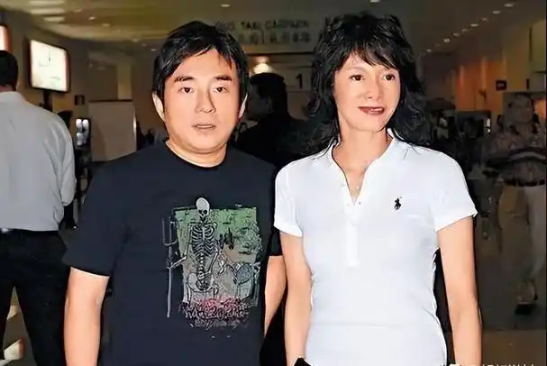 影后郑裕玲:分手时把对方赶出豪宅,如今的她,证实周润发没说错