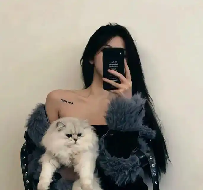 今日份的自拍 #气质御姐头像 #御姐女头  - 抖音