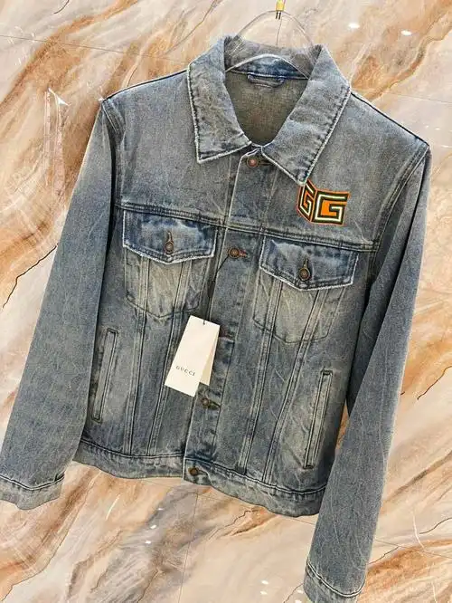 gucci  #男士穿搭  #牛仔外套  #古驰gucci  #男装实体店