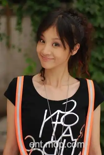 章龄之 lingzhi zhang的图片