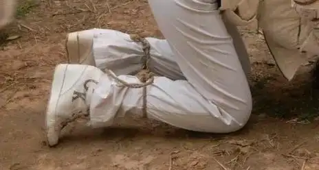 有些死刑犯被执行枪决时,为何要用绳子将裤子绑起来?