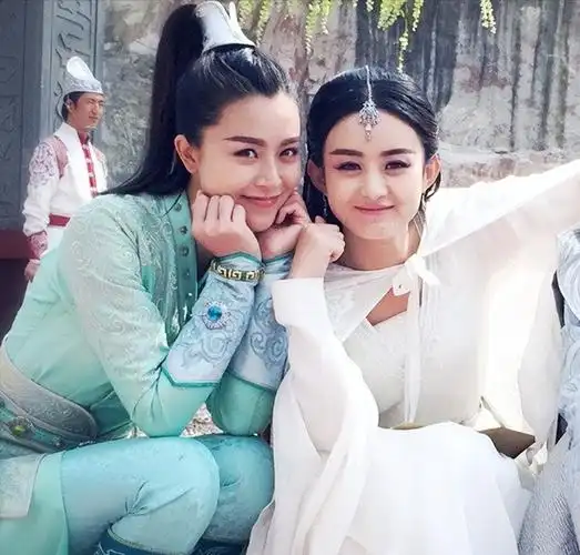 赵丽颖的亦正亦邪获好评文咏珊妆造辣眼睛陈伟霆捡漏迎来巅峰