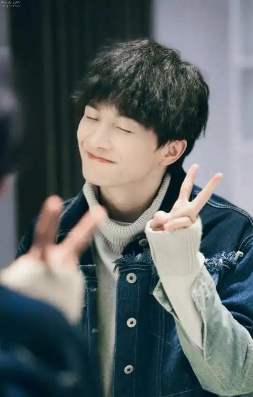 周深vb:玫瑰少年在我心里_ - 堆糖,美图壁纸兴趣社区