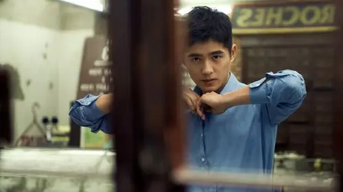 1920x1080体积:304kb上传时间:2021-12-01壁纸标签:壁纸封面图刘昊然