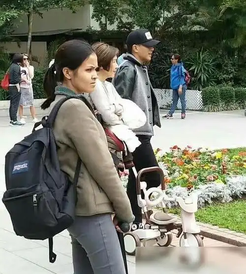 作为妈妈的李馥莹,都希望儿子能重组新家庭,开启新的生活.