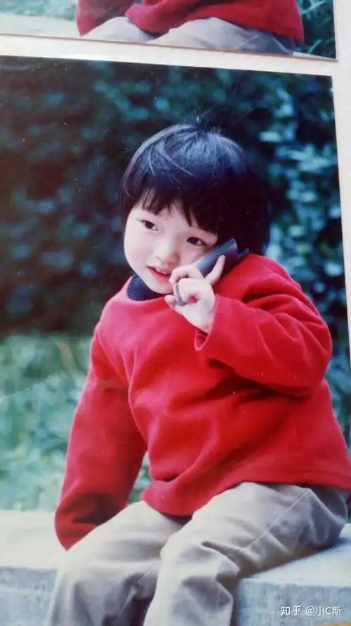 现在好像没有了,那种长条包装的零食 wok整的我有点怀念童年的味道了)