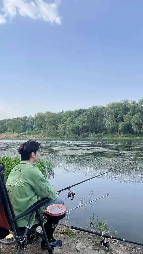 许魏洲晒五一钓乌龟随拍##初夏能量站