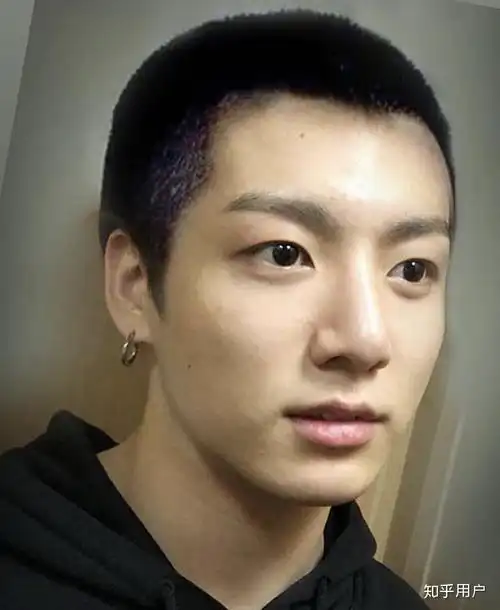 防弹少年团入伍谁最能hold住寸头