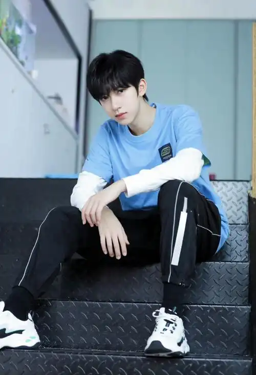 时代少年团贺峻霖