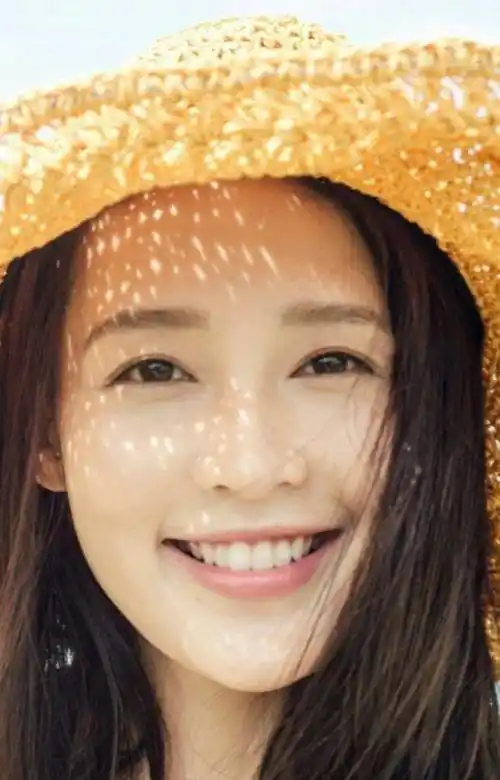 盘点那些有治愈系笑容的女星,感觉跟温暖哦