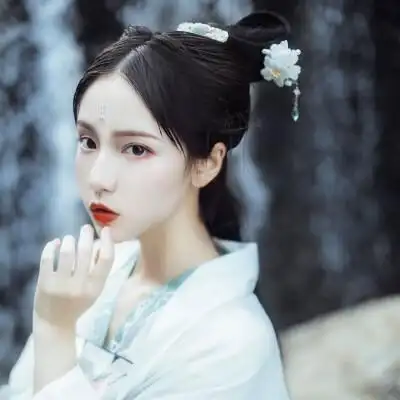 古风女生头像半身